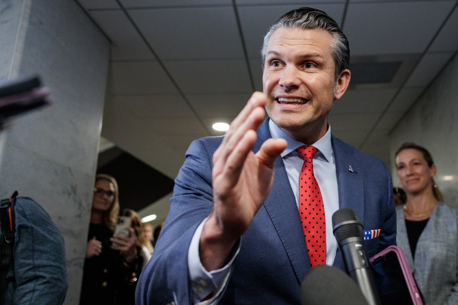 GOP senator offers curious defense for Pete Hegseth drinking claims GOP senator offers curious defense for Pete Hegseth drinking claims